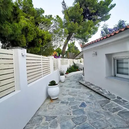 Evgenia Seafront House *