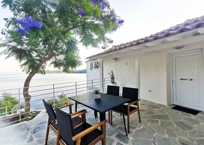 Evgenia Seafront House 펜션 스키아토스 타운