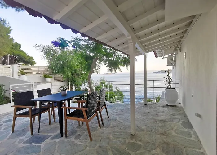 펜션 Evgenia Seafront House