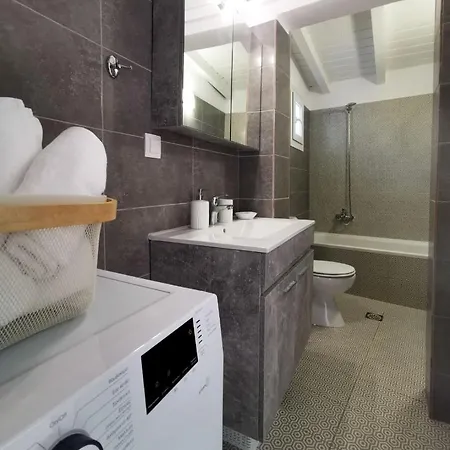 Nyaraló Evgenia Seafront House *