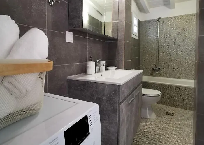 Holiday home Evgenia Seafront House *